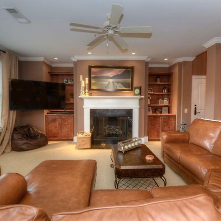 The Village Condo Greensboro Exterior foto